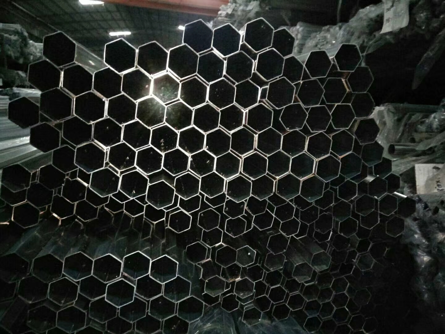 薄壁不锈钢水管的六大优越性有哪些呢？