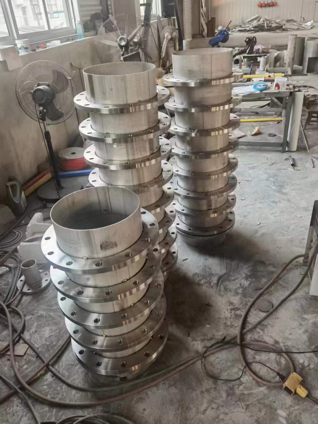     佛山不锈钢管厂家的304不锈钢管特性